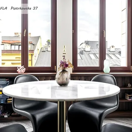 Gold Point Piotrkowska 37 * Lodz