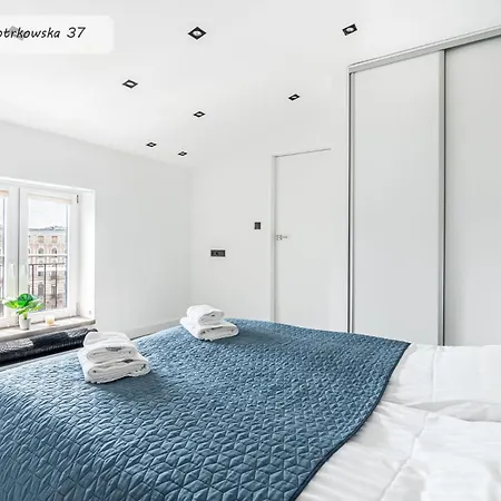 Gold Point Piotrkowska 37