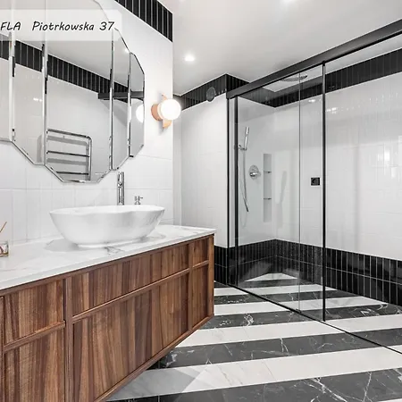 Gold Point Piotrkowska 37 Apartment *