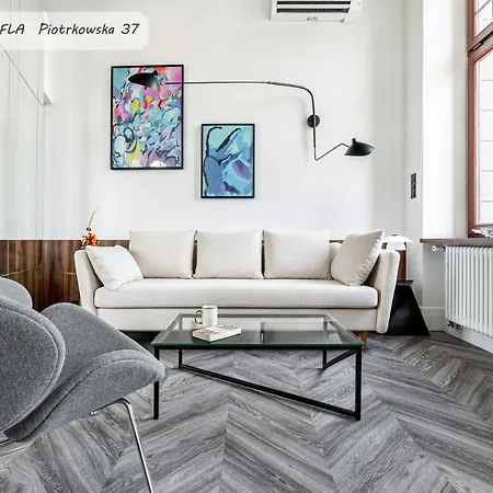 Gold Point Piotrkowska 37 * Lodz