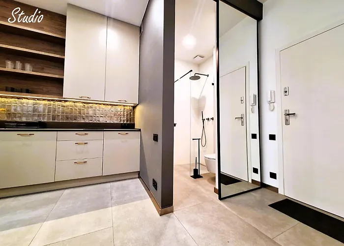 Gold Point Piotrkowska 37 Апартаменти *