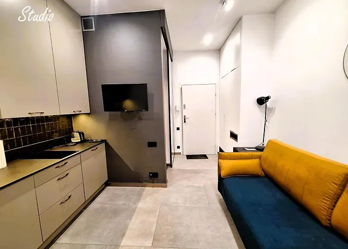 Gold Point Piotrkowska 37 Апартаменти *